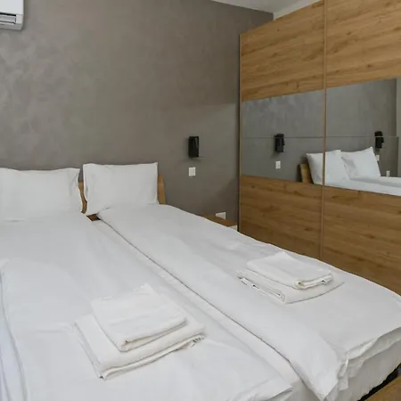 Apartamento Lovely And Spacious In The Quaint And Quiet Town Of